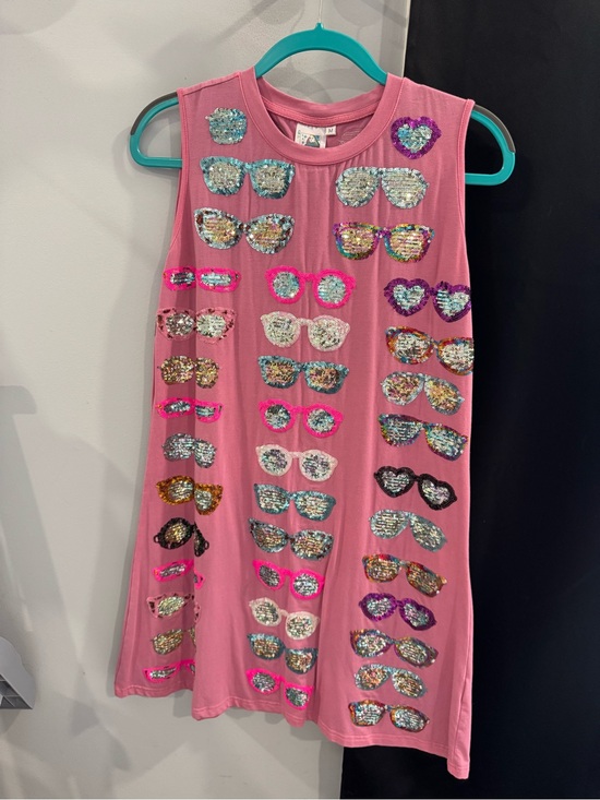 QUEEN OF SPARKLES Dresses & Skirts - Queen of Sparkles Pink Sequin Sunglasses Dress Size Medium